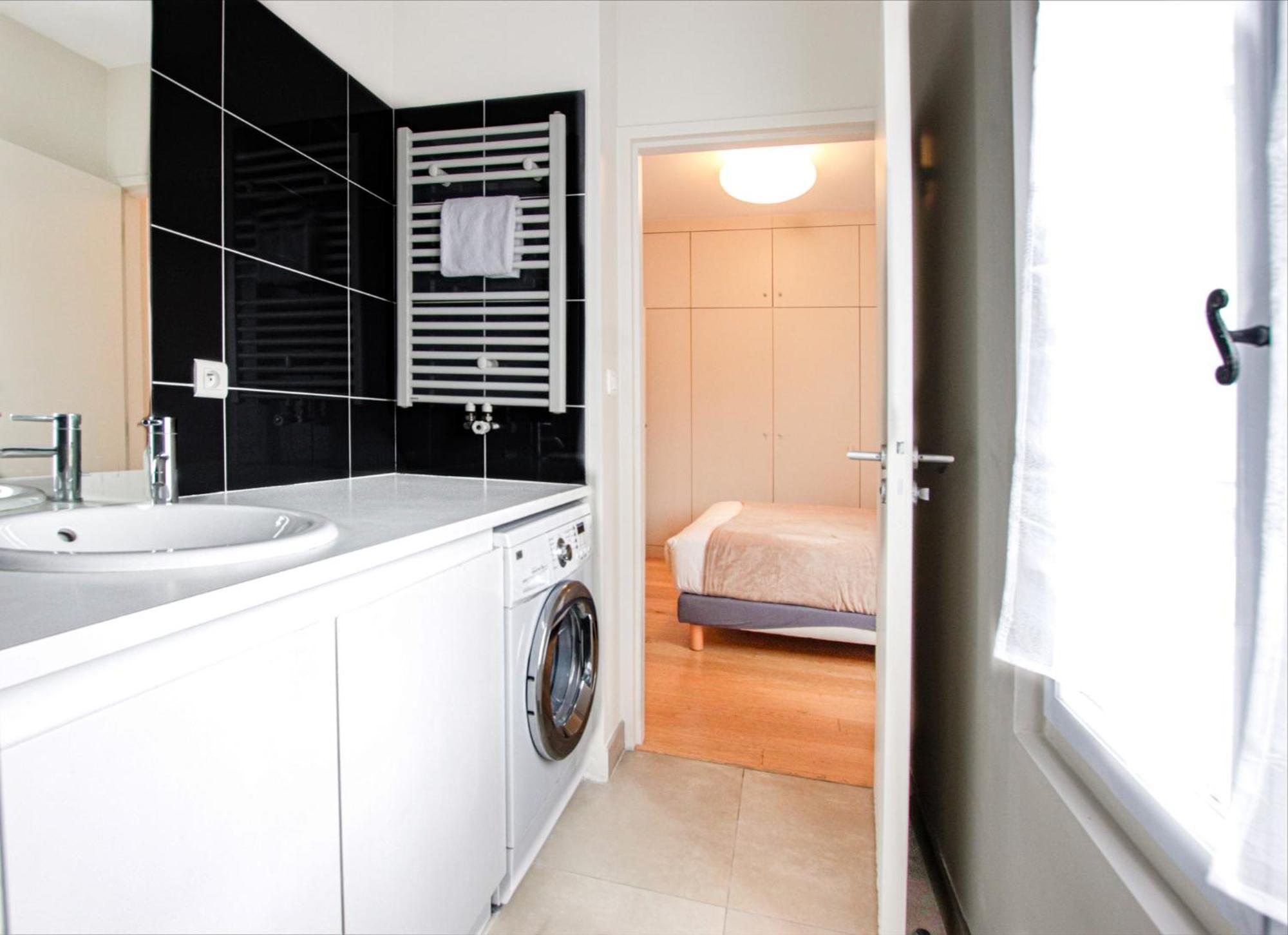 Appartement T2 De Luxe Face Au Jardin Public Bordeaux Exterior photo